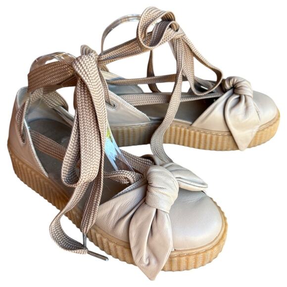 Fenty Puma by Rhianna Beige Bow Ballerina Style Creeper Sandals size 10 - Picture 1 of 16